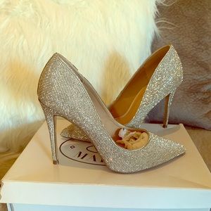 Steve Madden Daisie Crystal Pumps